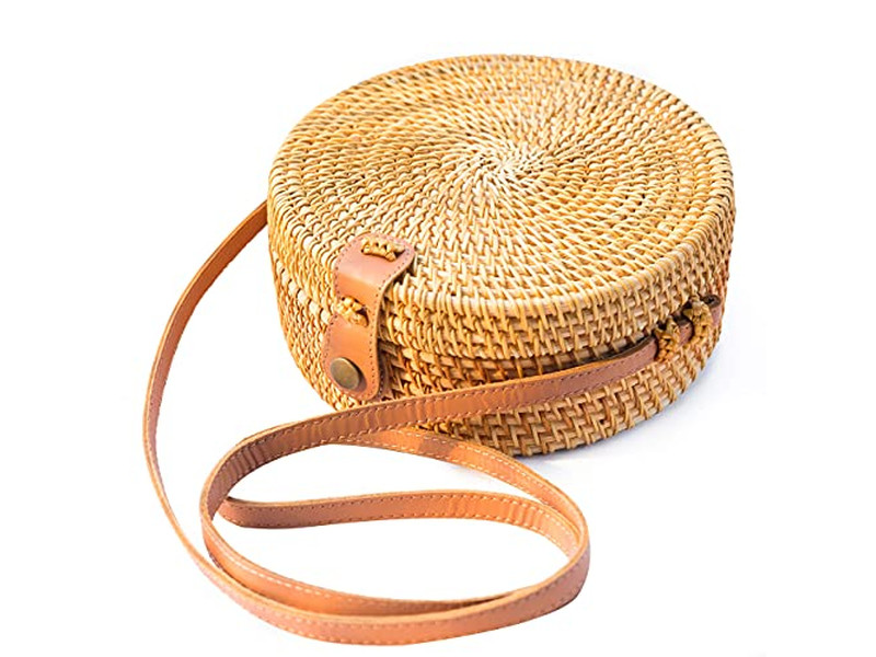 Bolso de Paja para Niñas Hecho a Mano Tejido a Mano Indonesia Aislado Playa Infantil